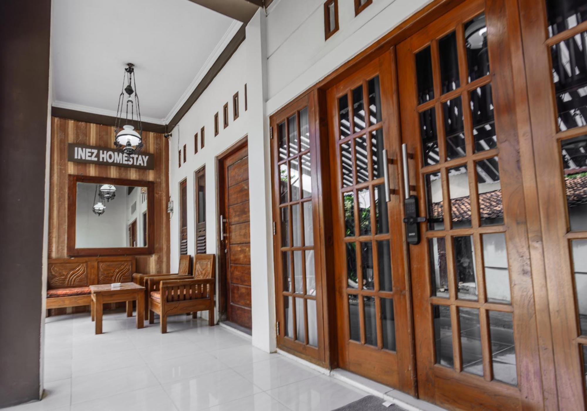 Inez Homestay يوغياكارتا المظهر الخارجي الصورة