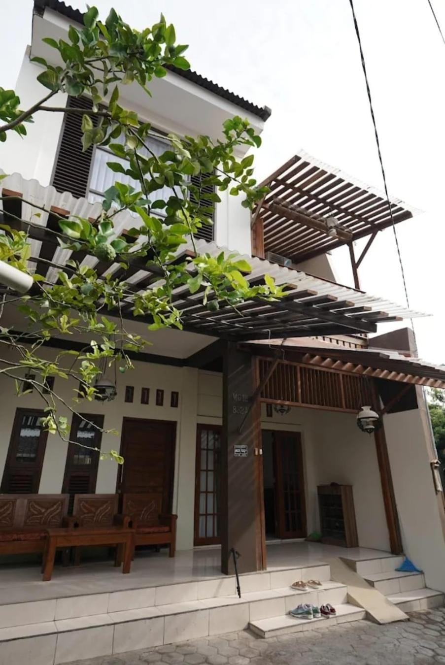 Inez Homestay يوغياكارتا المظهر الخارجي الصورة